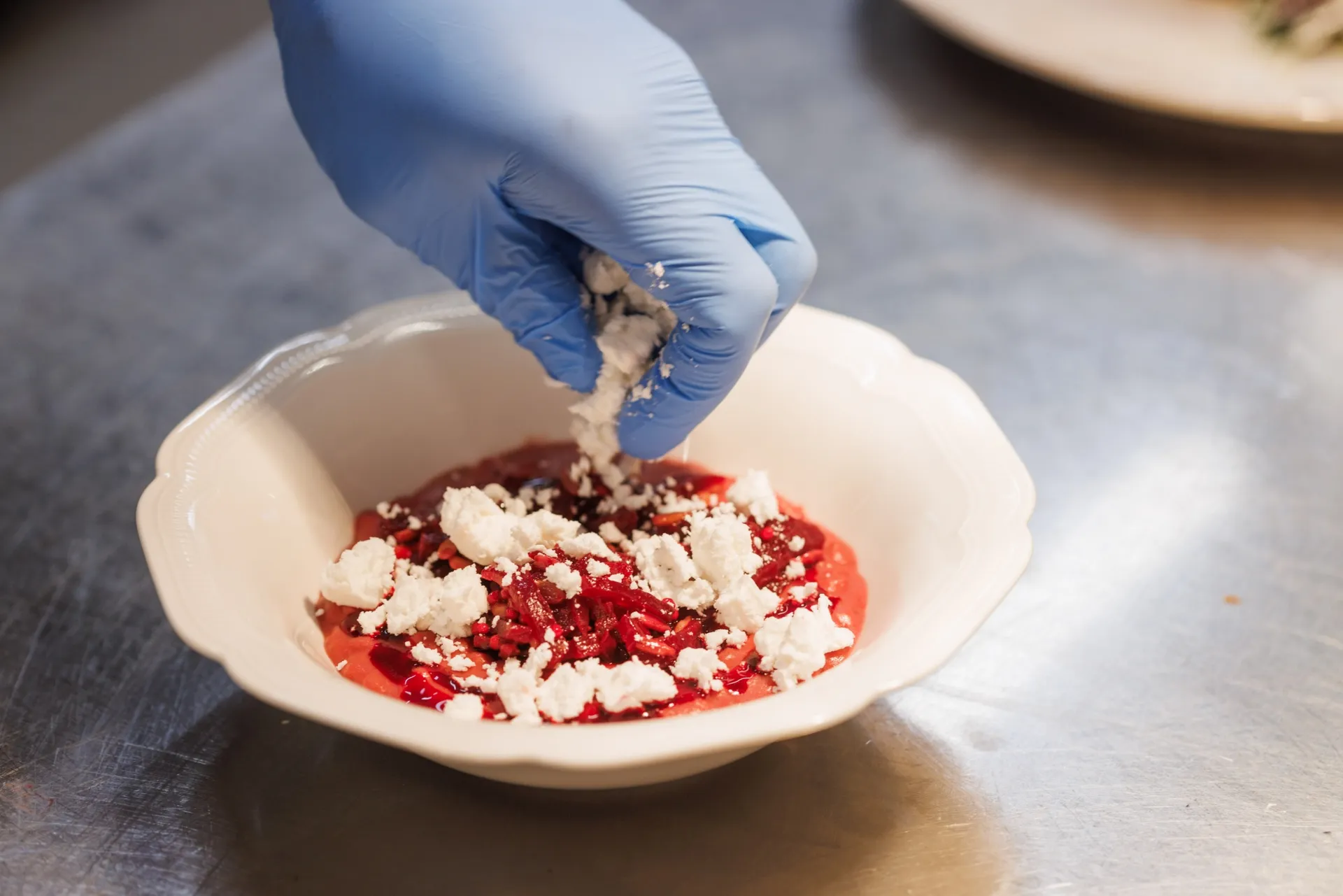 Peedi-carpaccio kitsejuustuga